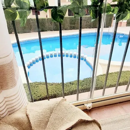 Casa Ella 아파트
