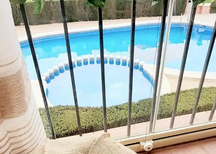 Casa Ella アパート